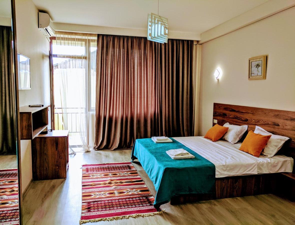 Hotel 5 Rooms Tbilisi Exterior foto
